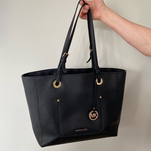 Michael Kors Walsh Saffiano leather top zip tote bag - Picture 5 of 7